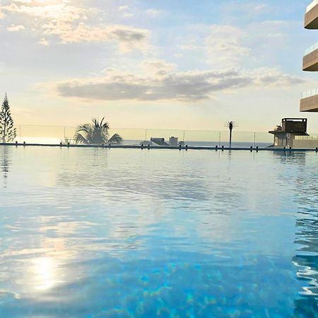 شقة Zen Retreat With Stunning Sea Views And Sunsets Flic-en-Flacq المظهر الخارجي الصورة